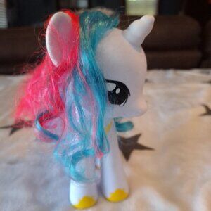 My Little Pony Hasbro‎ 2013 Princess Celestia 8” MLP White Pony Colorful Mane